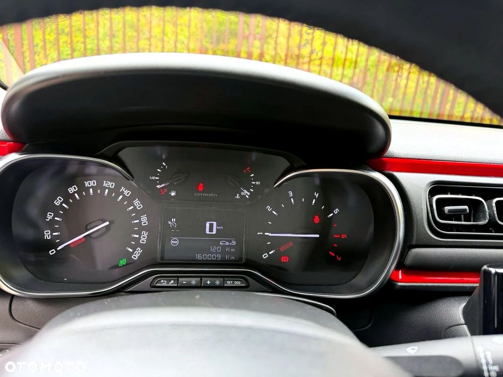 Citroën C3 Pure Tech 110 Stop&Start RED BLOCK - 36