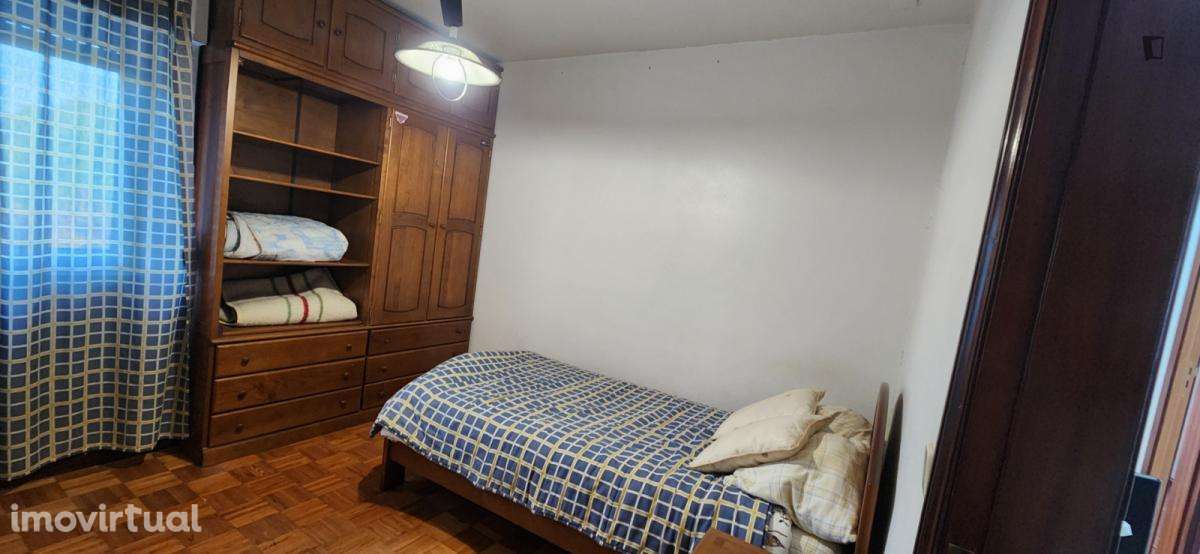 Quarto - localizado em Alvalade Lisbon - Grande imagem: 2/21