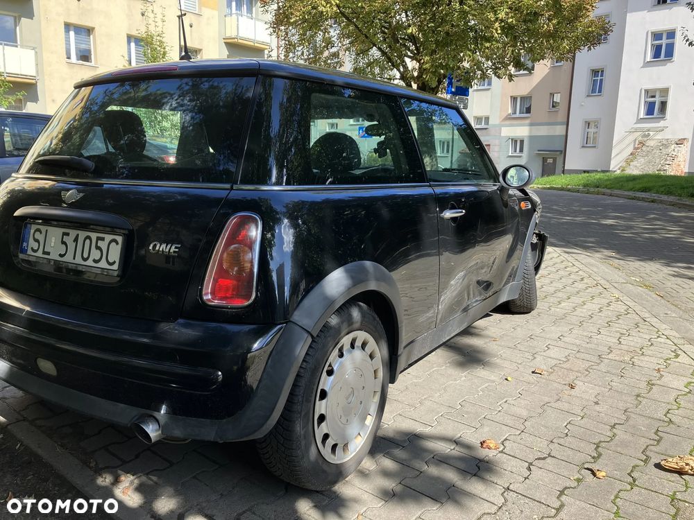 MINI ONE - 6