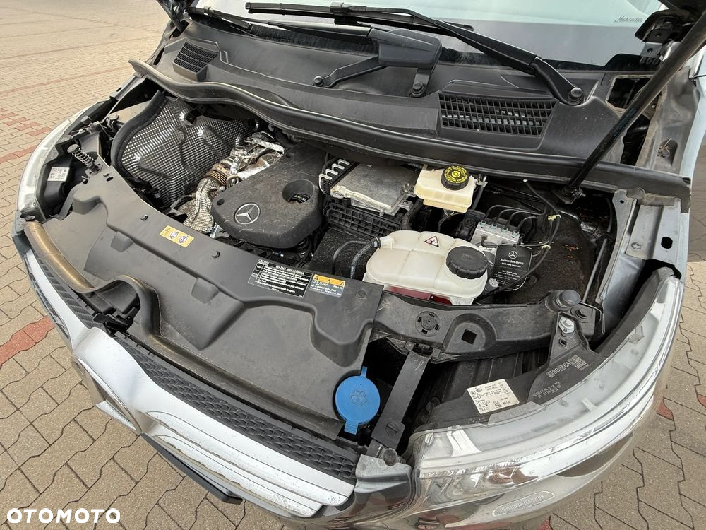 Mercedes-Benz Klasa V 300 d Avantgarde 9G-Tronic (ekstra d³) - 19