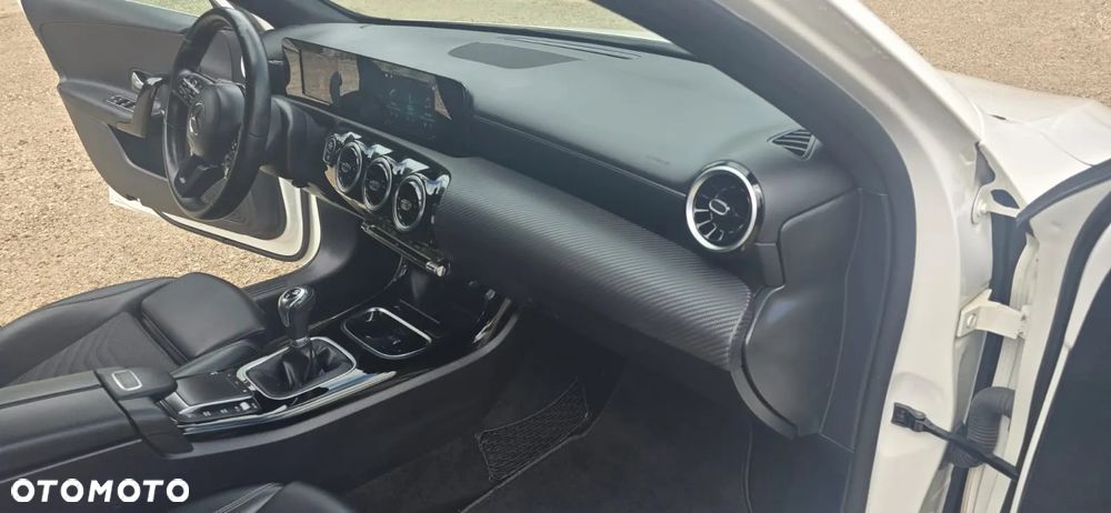 Mercedes-Benz Klasa A 180 Advanced Progressive - 17