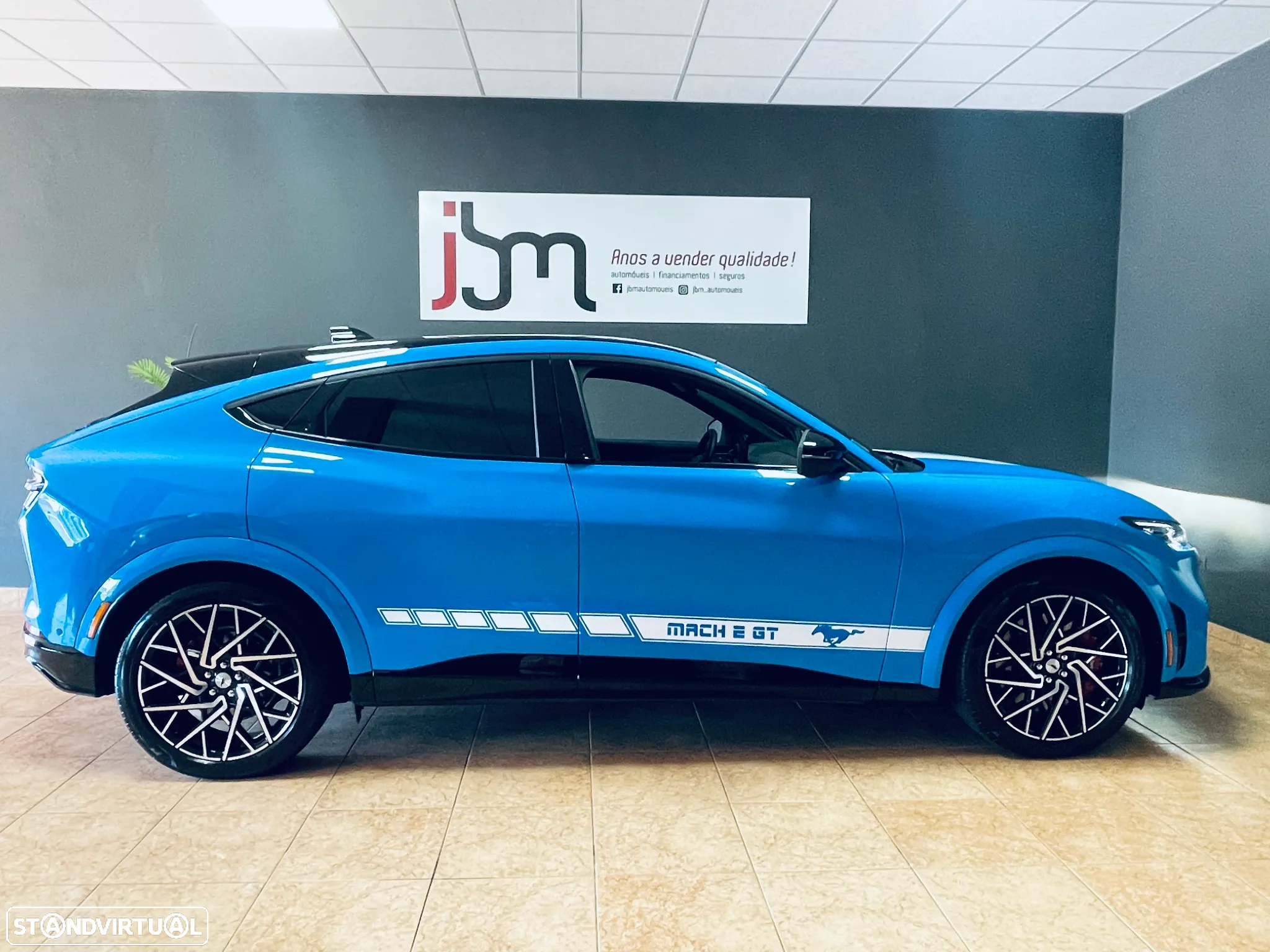 Ford Mustang Mach-E GT AWD - 5