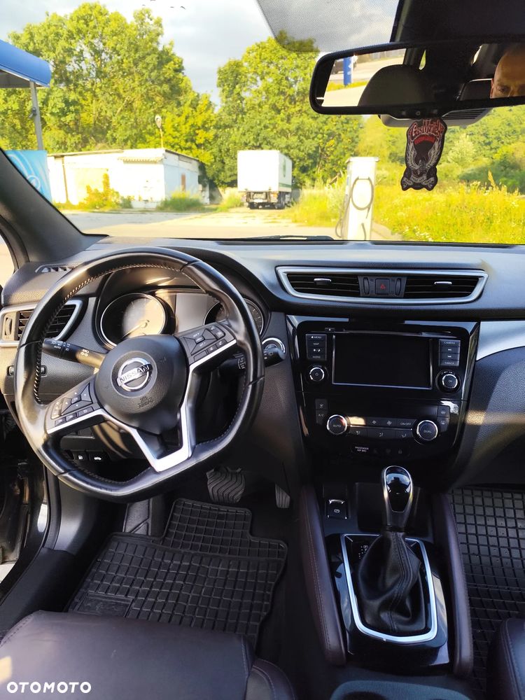 Nissan Qashqai 1.3 DIG-T Tekna DCT - 15