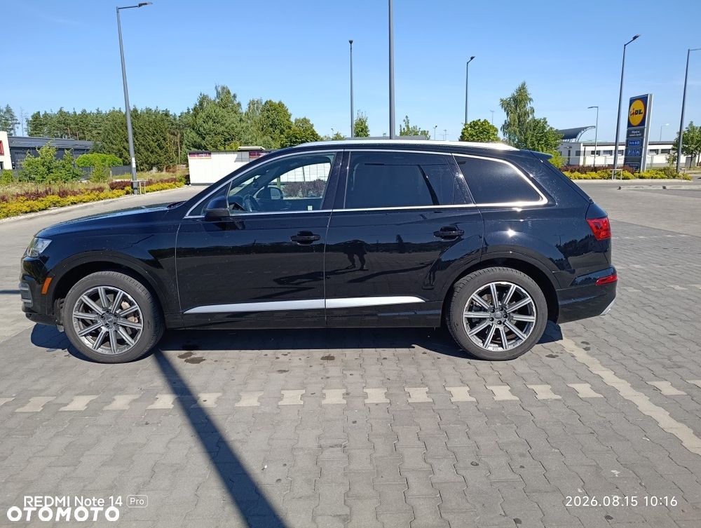 Audi Q7 - 1