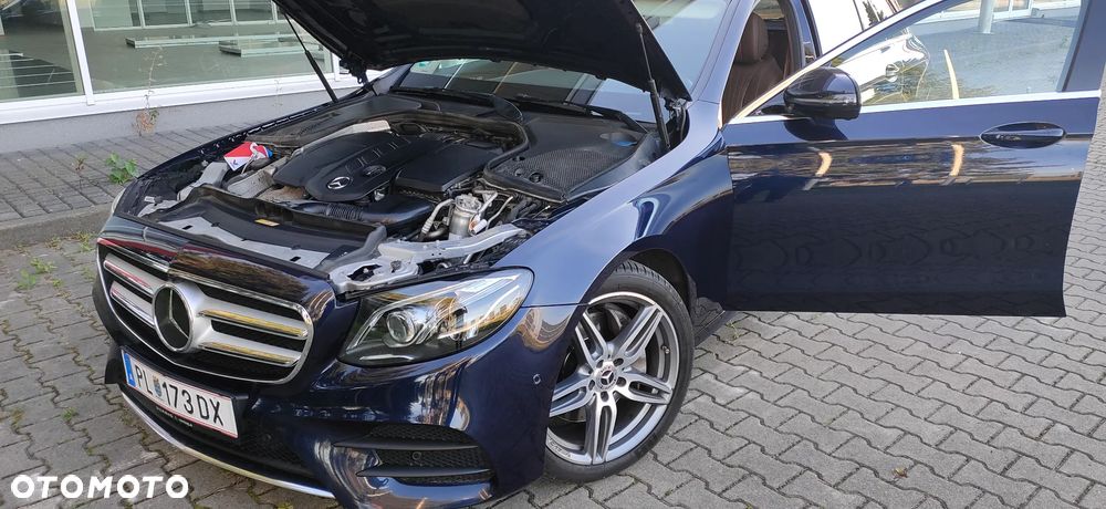 Mercedes-Benz Klasa E 220 d 4Matic 9G-TRONIC AMG Line - 15