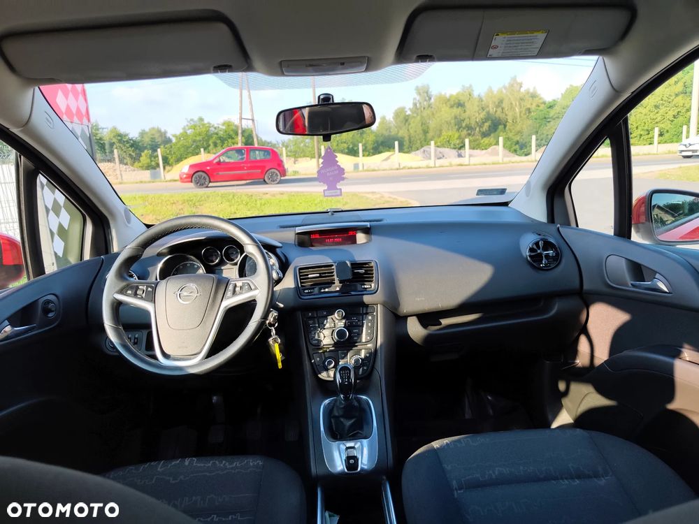 Opel Meriva - 24