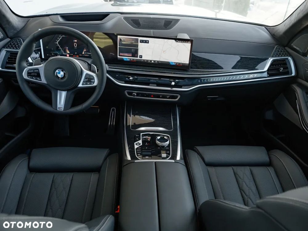 BMW X7 - 9