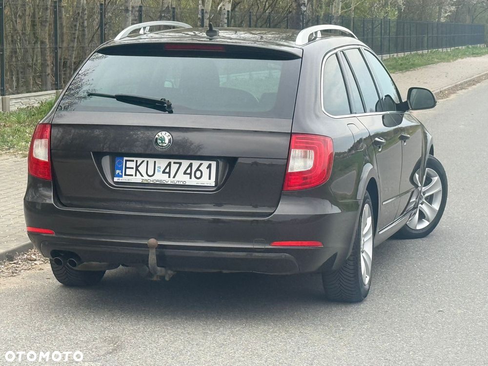 Skoda Superb 1.6 TDI GreenLine - 5