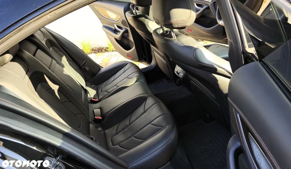 Mercedes-Benz CLS - 31