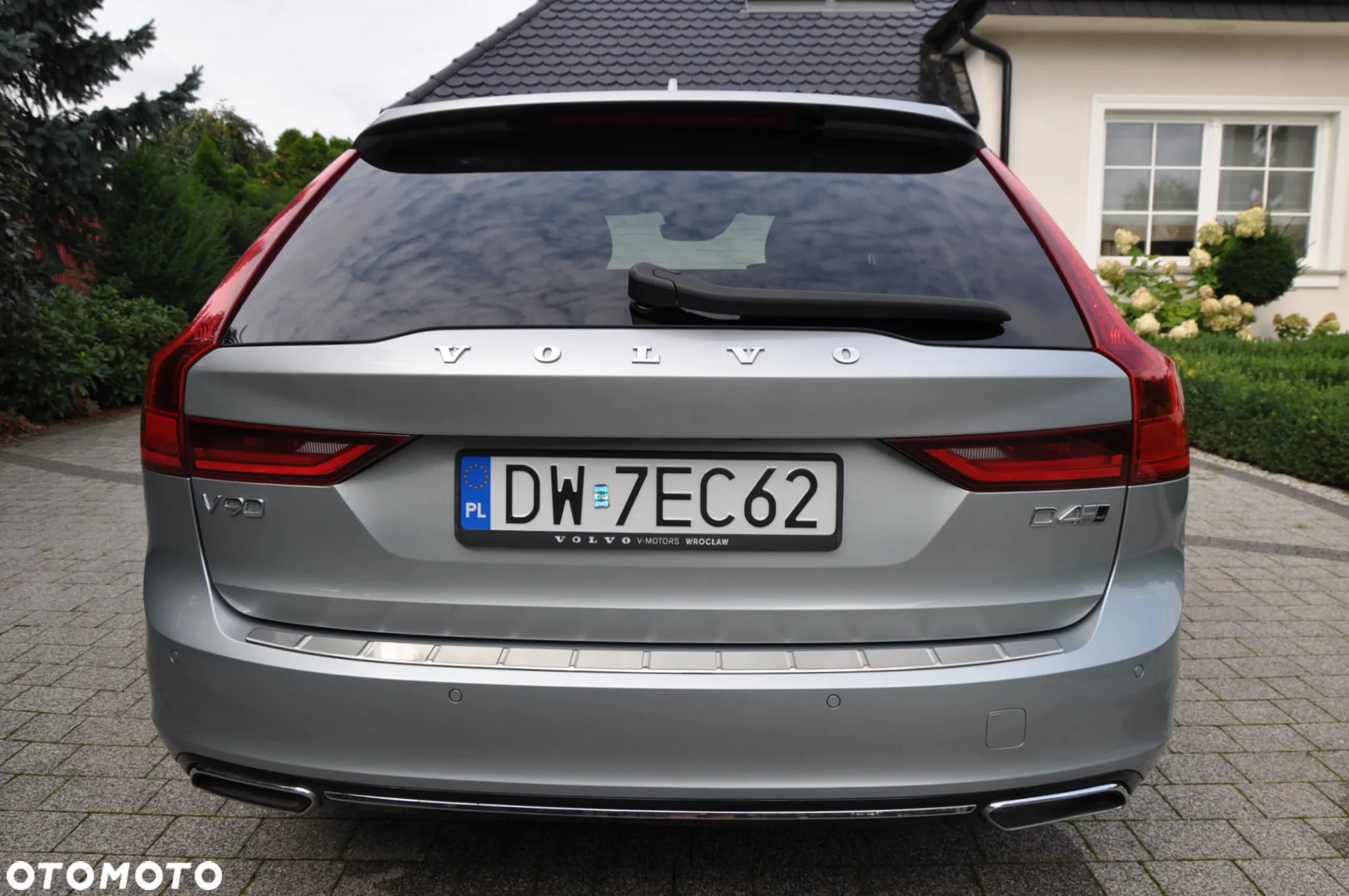 Volvo V90 D4 AWD Inscription - 11