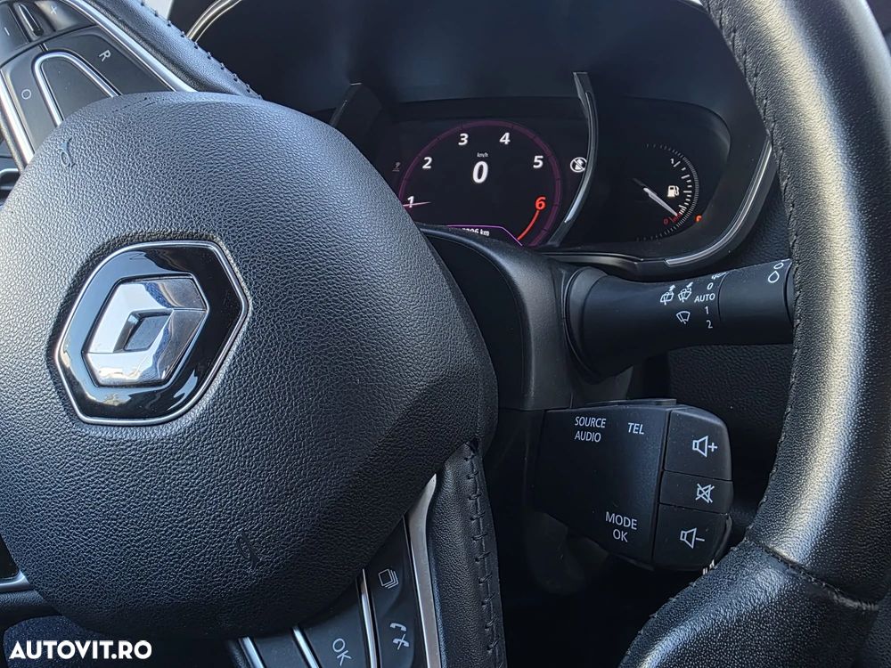 Renault Megane TCe GPF Zen - 21