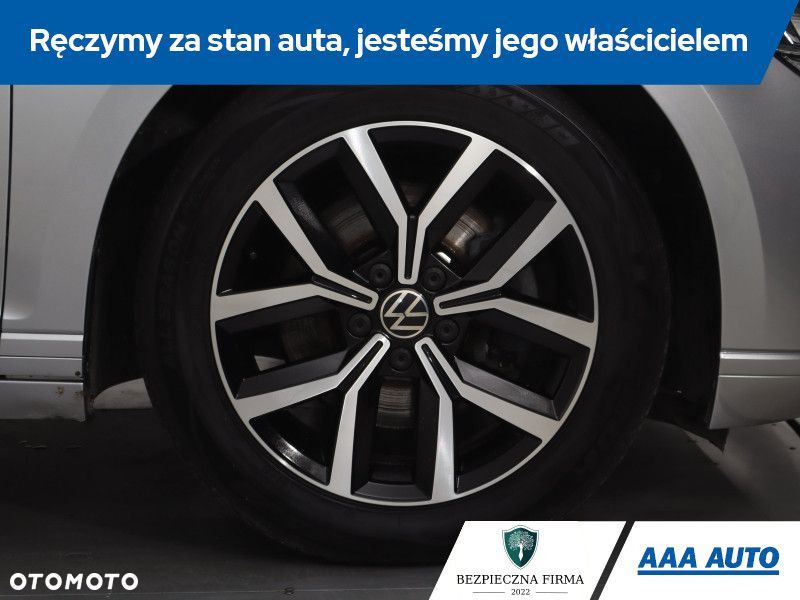 Volkswagen Passat Variant - 17