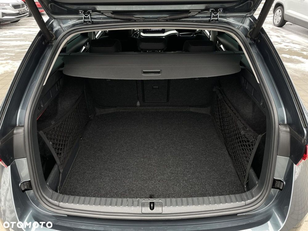 Skoda Octavia 2.0 TDI Style - 10