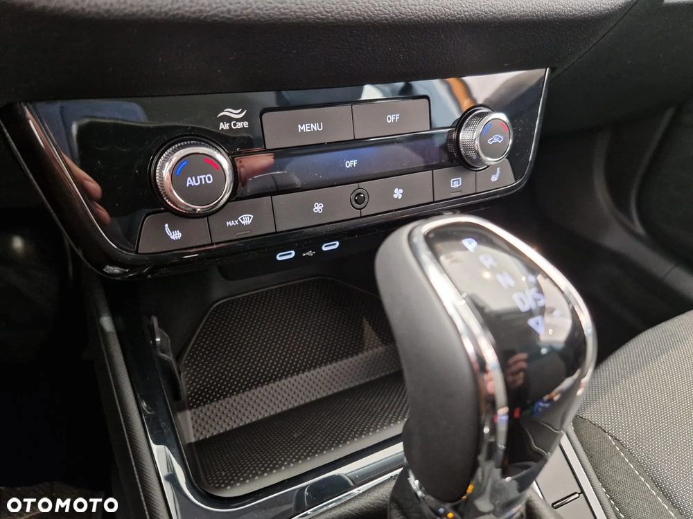 Skoda Fabia 1.0 TSI Edition 130 DSG - 9