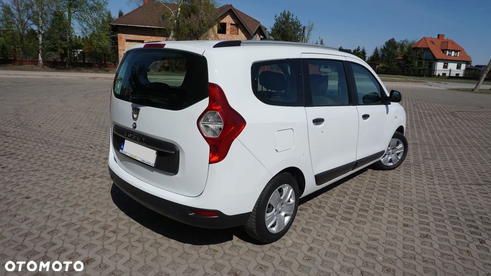 Dacia Lodgy 1.5 Blue dCi Laureate S&S EU6d - 4