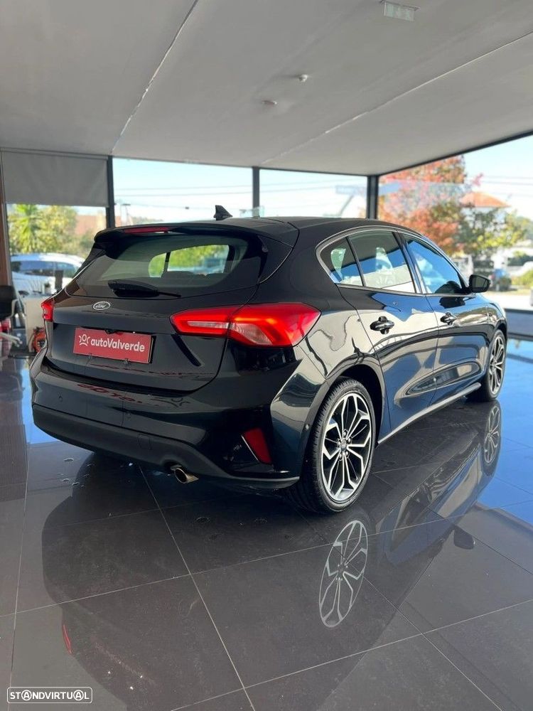 Ford Focus 1.0 EcoBoost S&S ST-LINE - 5