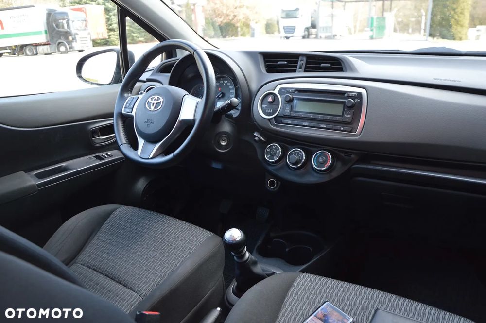 Toyota Yaris 1.33 Dynamic - 5