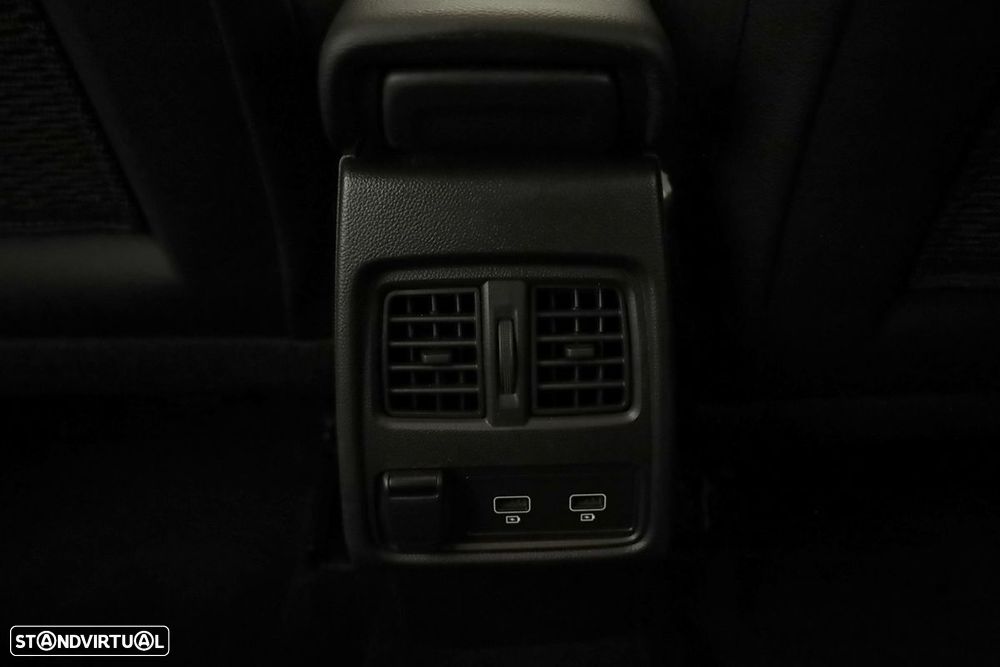 Renault Captur 1.0 TCe Techno - 24
