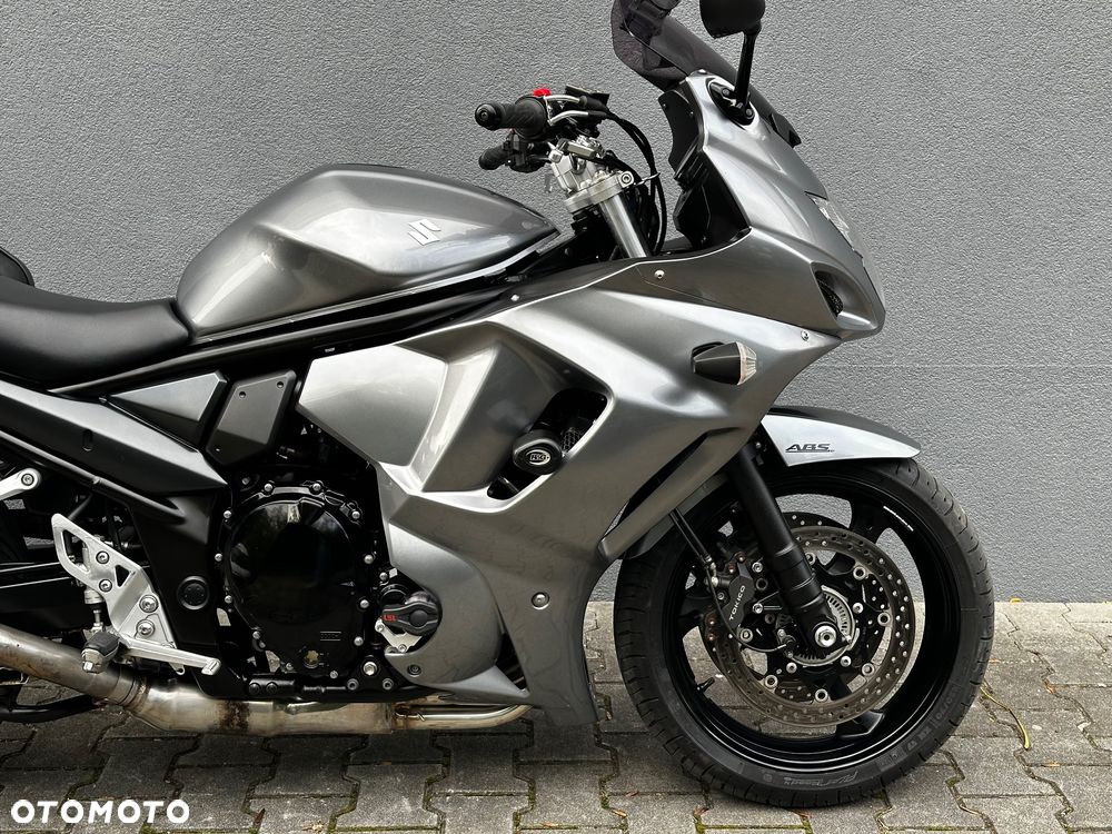 Suzuki GSX-F - Katana - 10