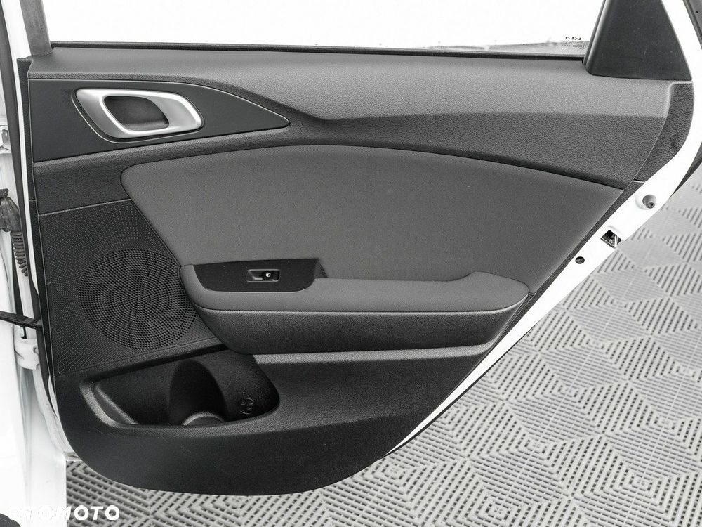 Kia Ceed 1.0 T-GDI S - 26