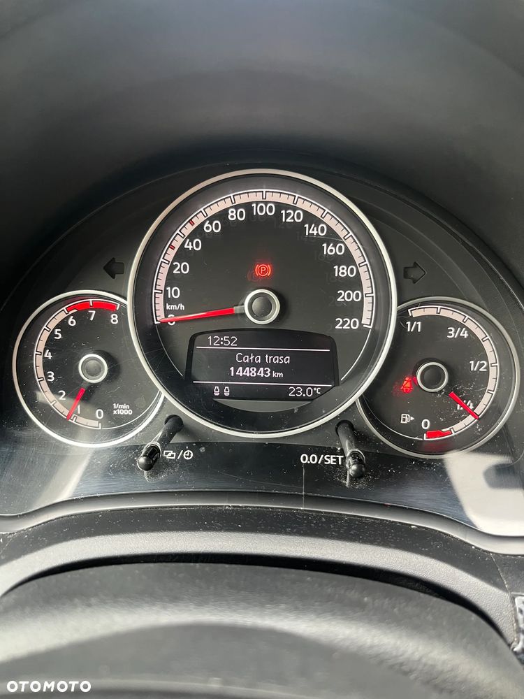 Volkswagen up! 1.0 move CityLine - 11