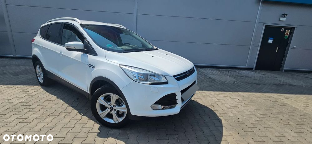 Ford Kuga 1.5 EcoBoost 2x4 Cool & Connect - 3