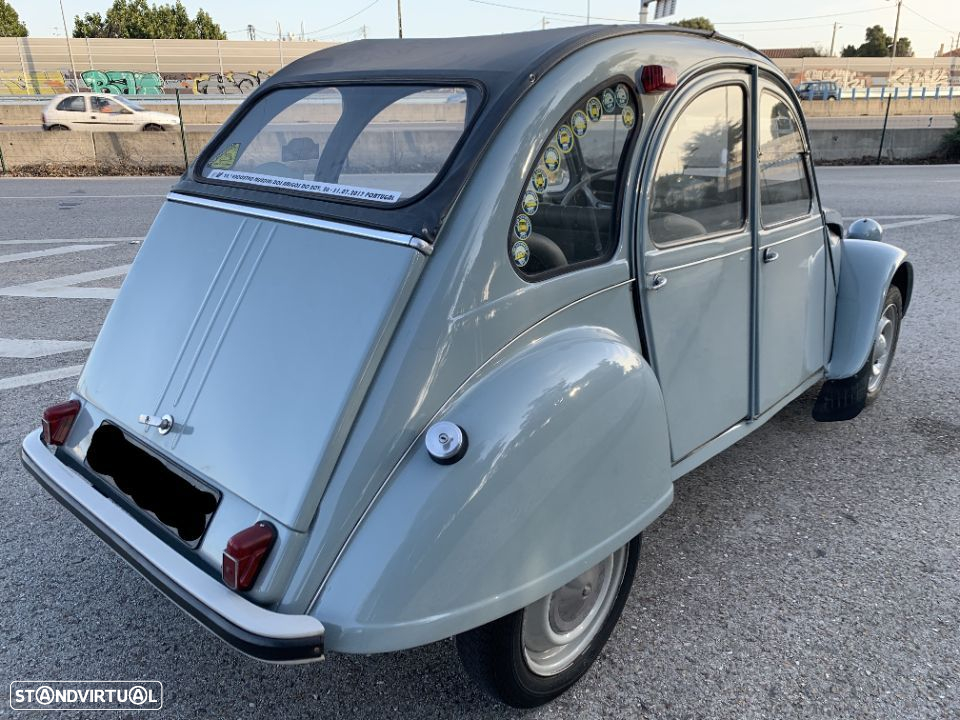 Citroën 2CV - 4