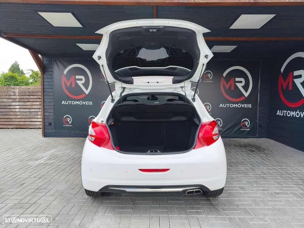 Peugeot 208 1.6 THP GTi - 30