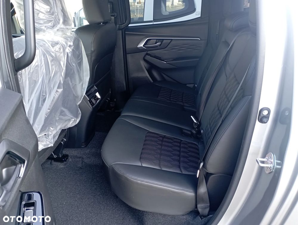 Isuzu D-Max 2.2 DC LSX 4WD - 23