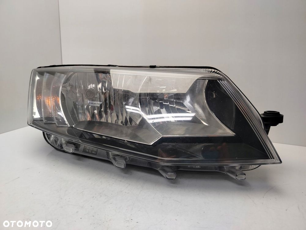 skoda octavia iii 12r- reflektor lampa prawy przód prawa przednia - 3