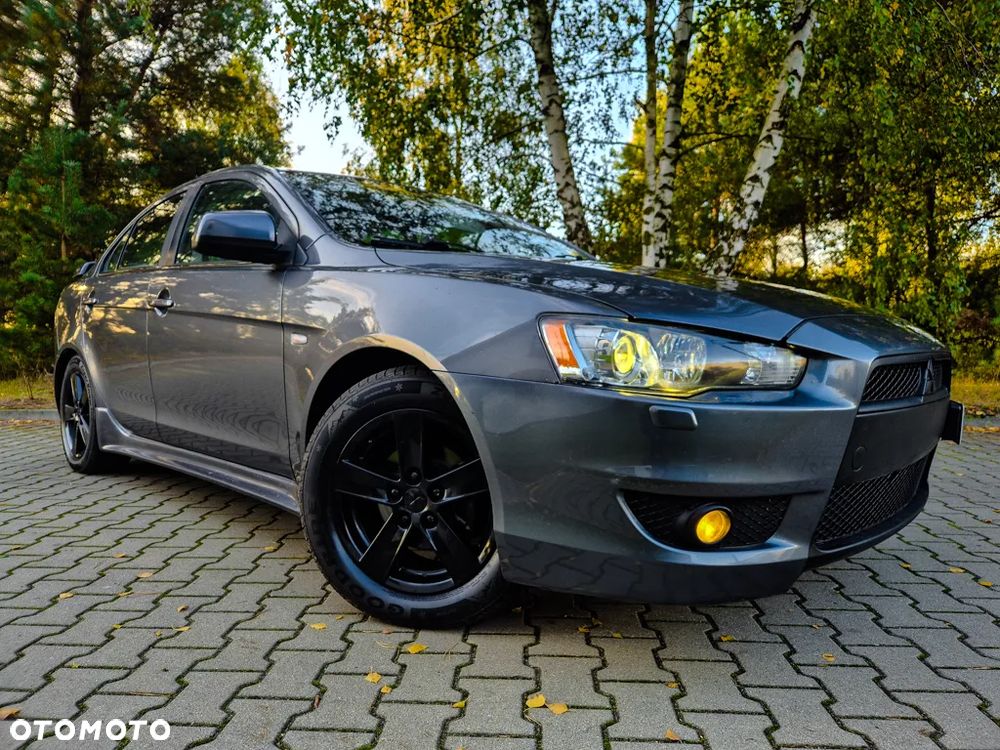 Mitsubishi Lancer - 9