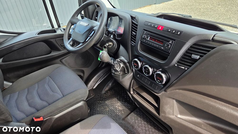 Iveco Daily - 25
