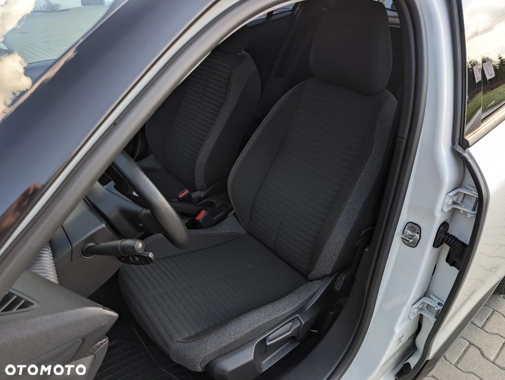 Peugeot 2008 PureTech 130 Active - 31