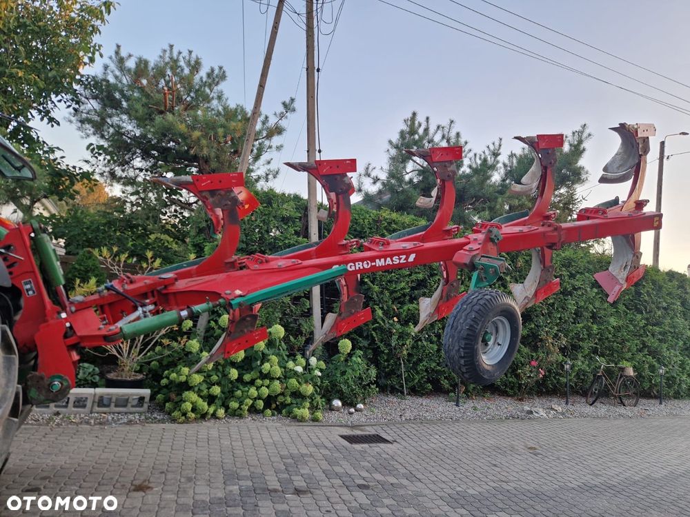 Agro-Masz PO5 - 16