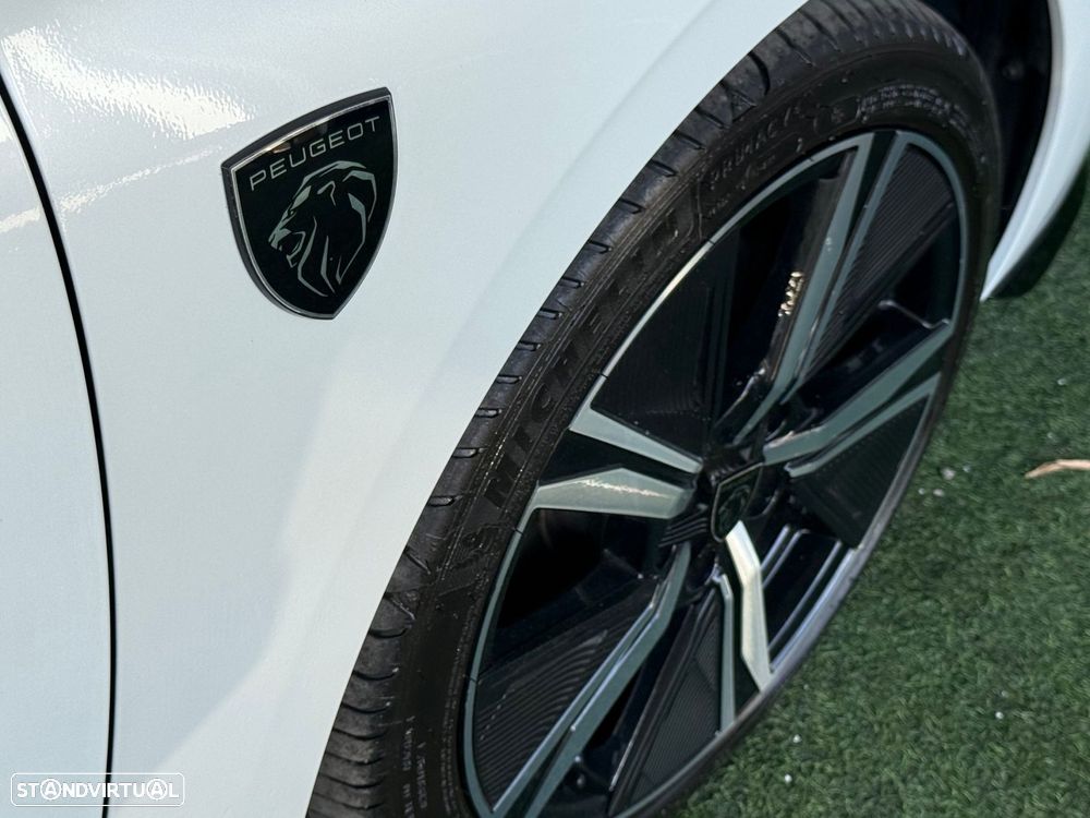 Peugeot 308 1.5 BlueHDi GT EAT8 - 60