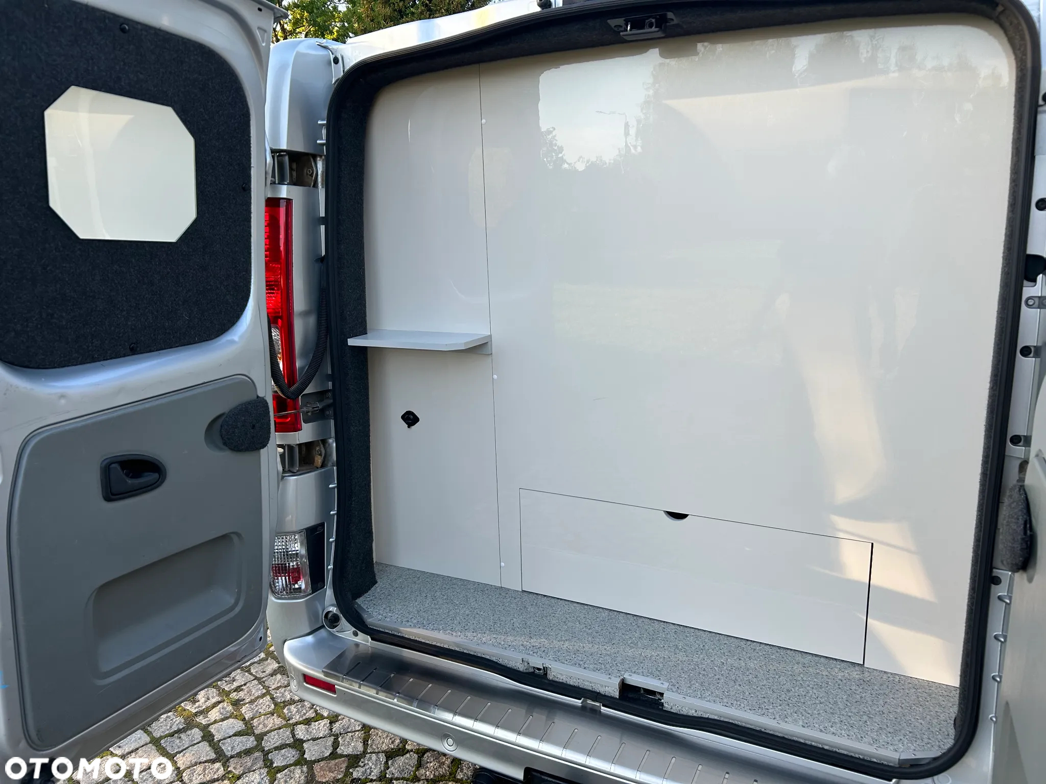 Renault Trafic - 14