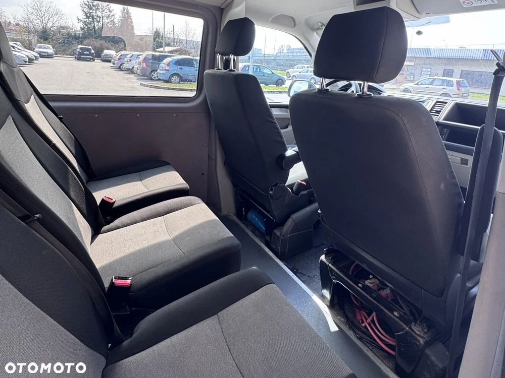 Volkswagen Transporter - 14