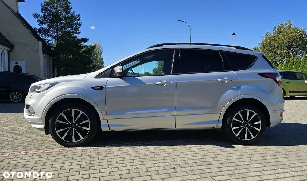 Ford Kuga - 9