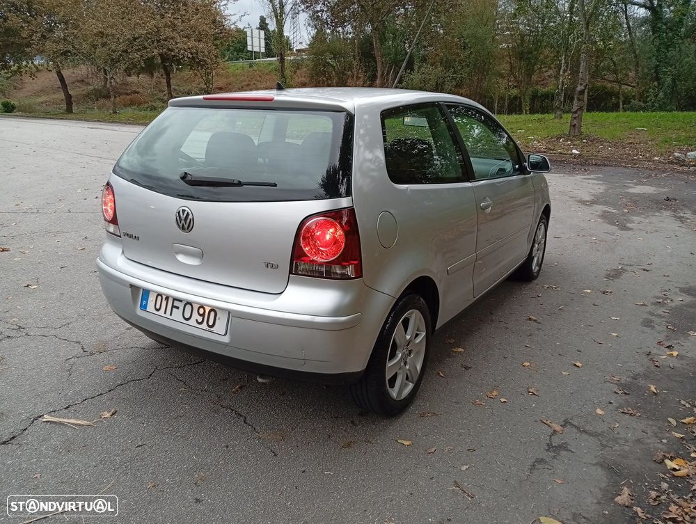 VW Polo 1.4 TDi Confortline - 6