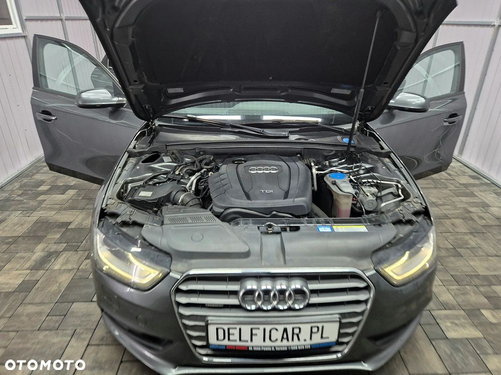 Audi A4 Avant 2.0 TDI DPF quattro S tronic S line Sportpaket - 27