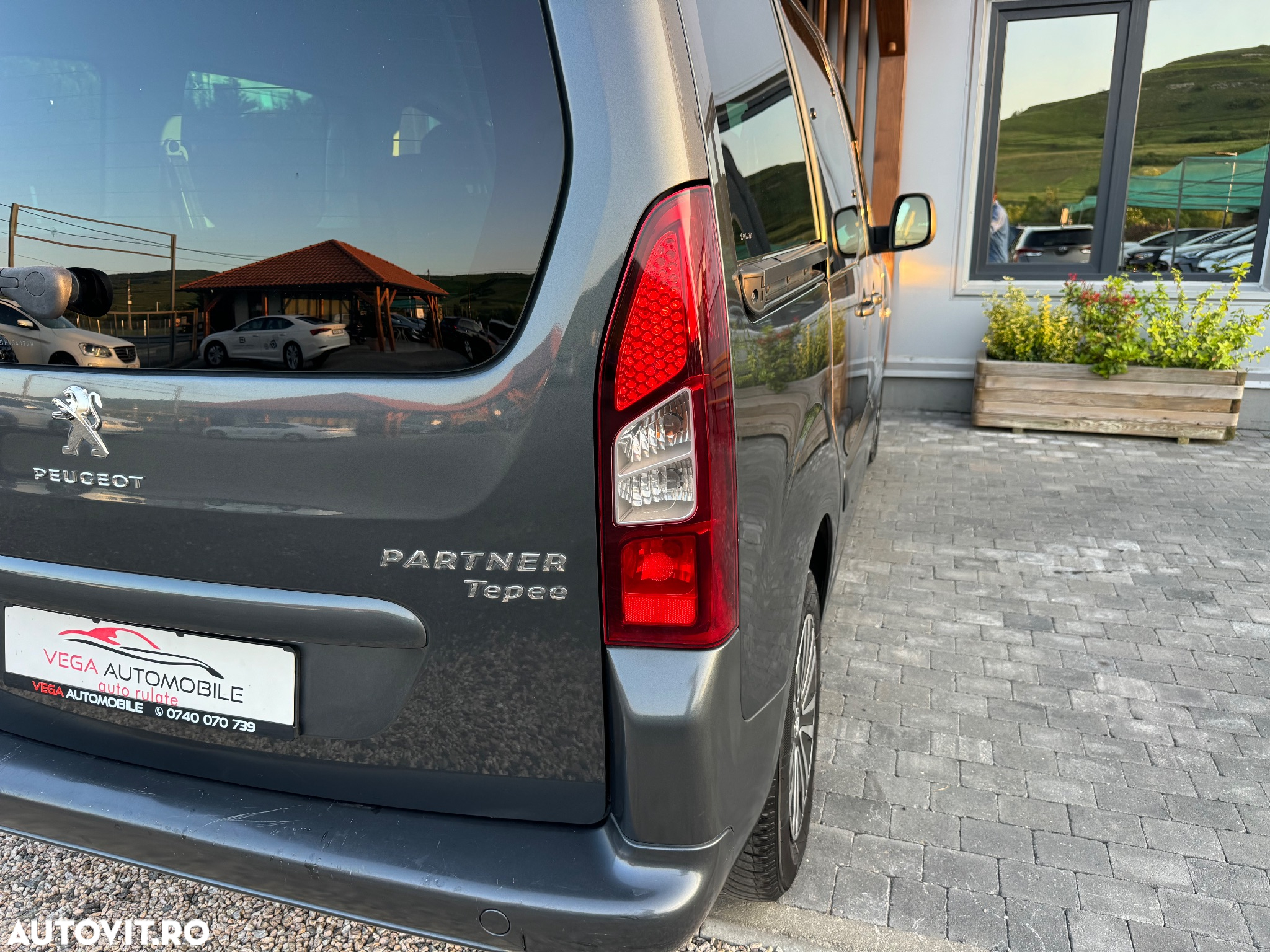 Peugeot Partner Tepee BlueHDi 100 Stop&Start Allure - 27