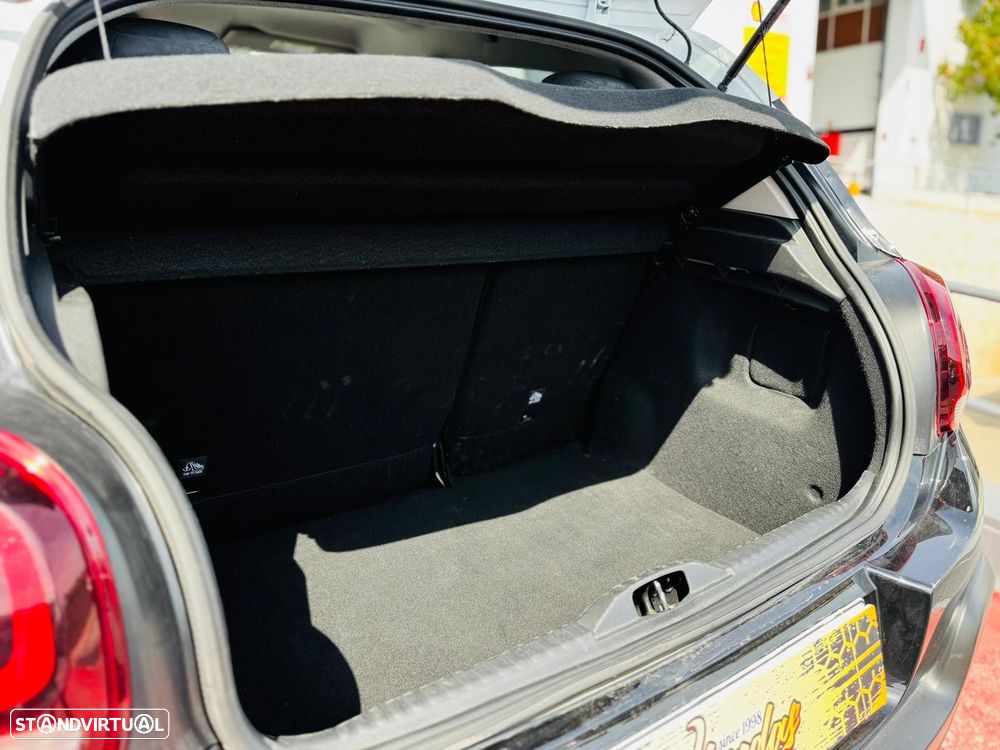 Citroën C3 1.2 PureTech Elle EAT6 - 15