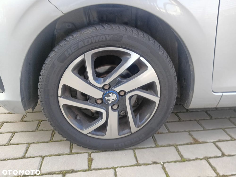 Peugeot 108 - 18