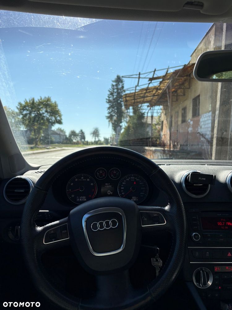 Audi A3 Sportback - 8