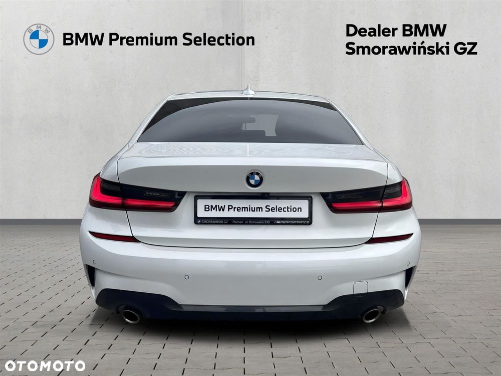 BMW Seria 3 320d xDrive - 21