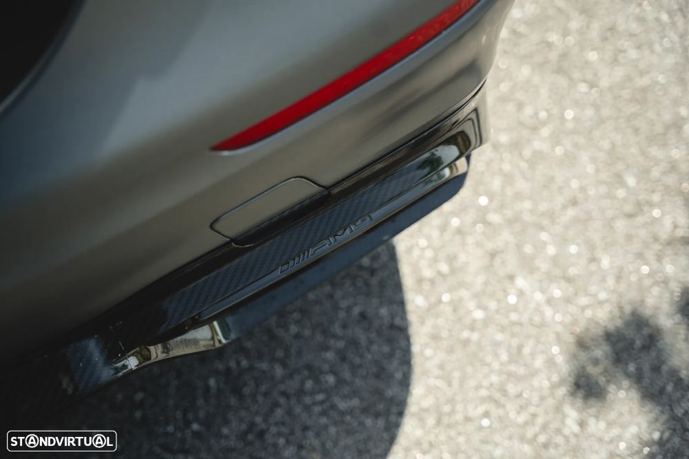 Mercedes-Benz E 63 AMG S 4-Matic+ - 26