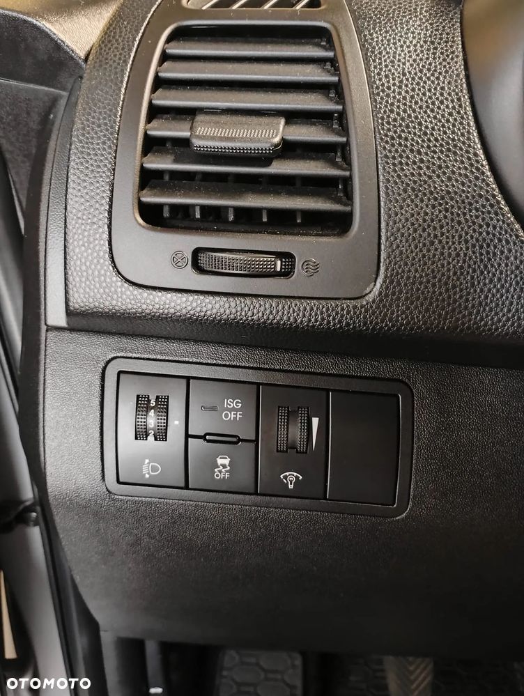 Kia Venga 1.4 L - 32