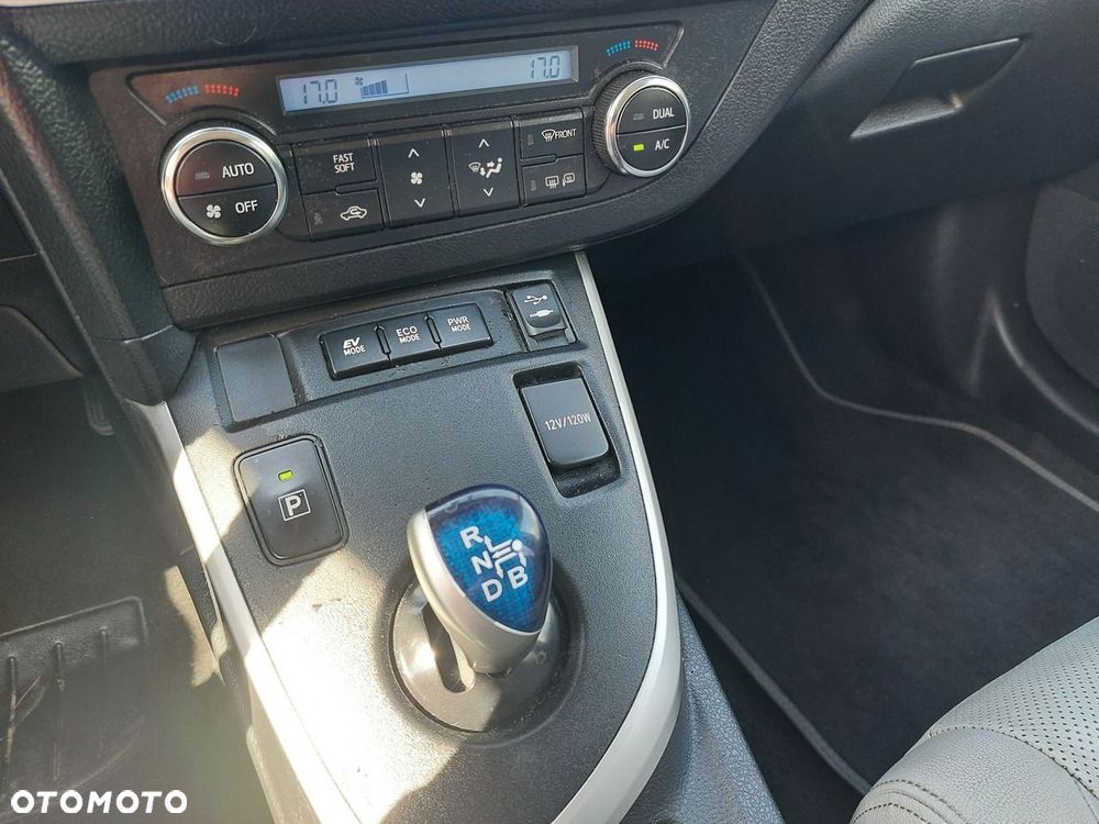 Toyota Auris - 21