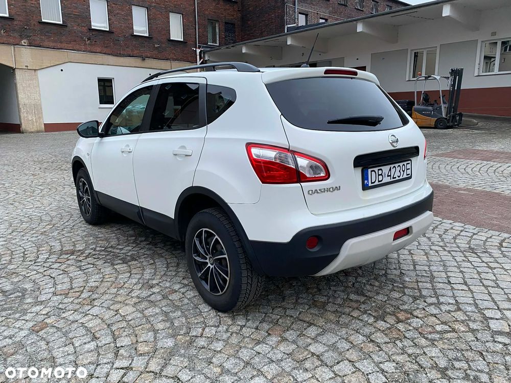 Nissan Qashqai 2.0 4x4 360 - 3