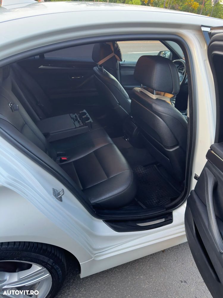 BMW Seria 5 2013 photo 4